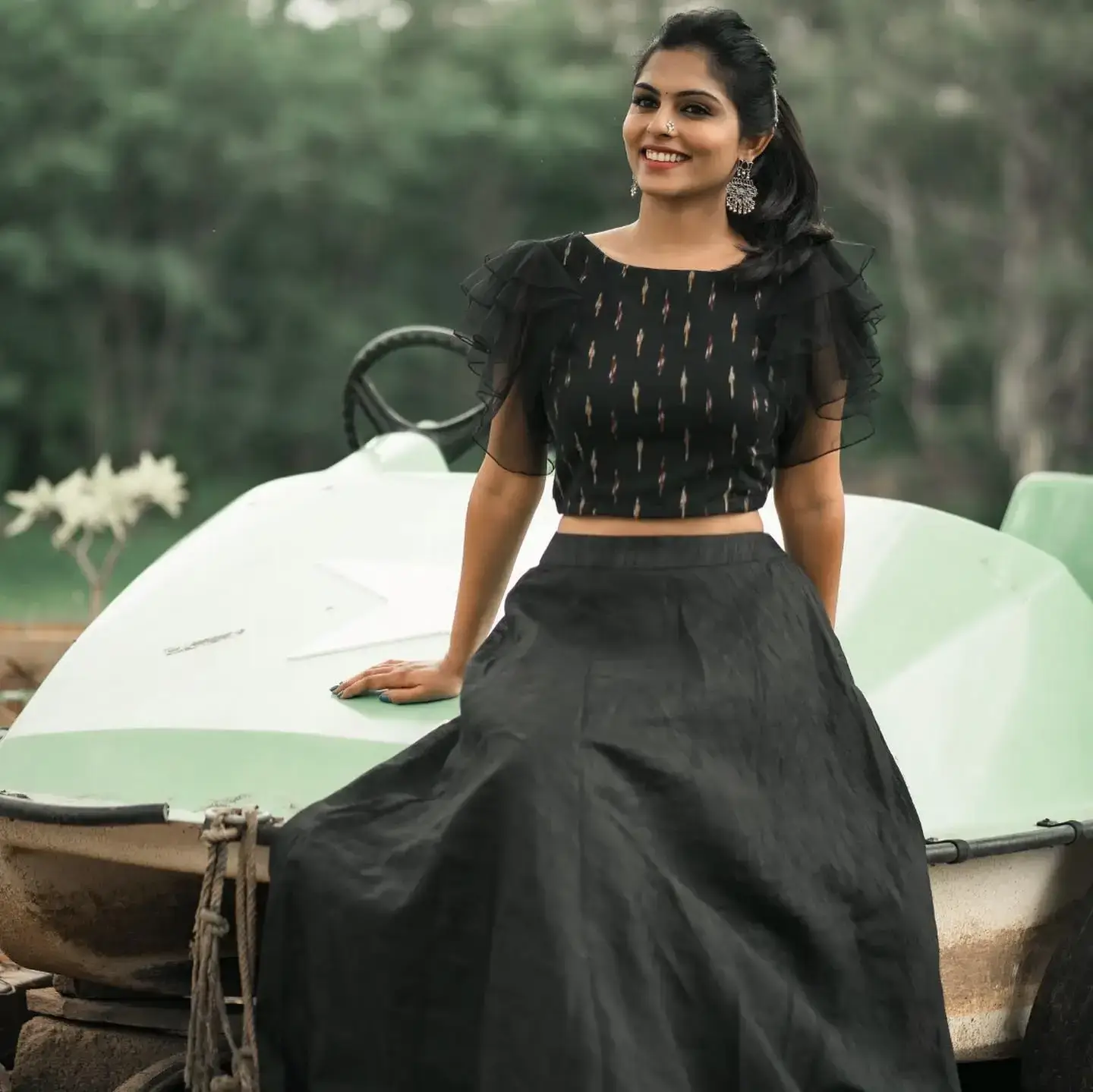 South Indian Actress Mounika Reddy in Traditional Black Saree